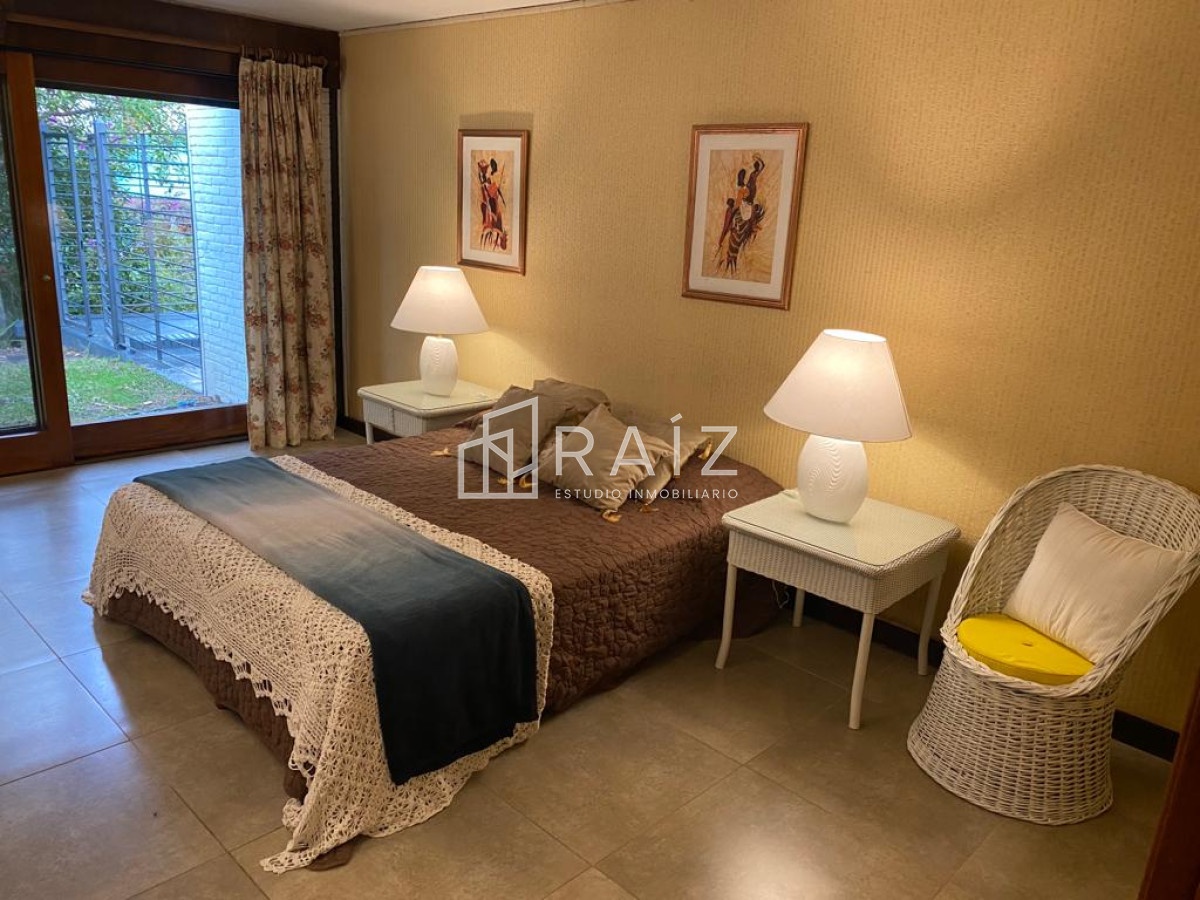 Casa ID.6998 - HERMOSA CASA DISPONIBLE POR LA TEMPORADA.