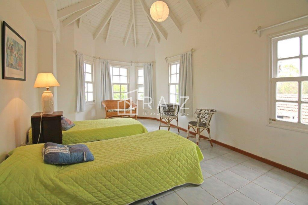 Casa ID.1081 - Maravillosa casa en La Barra.