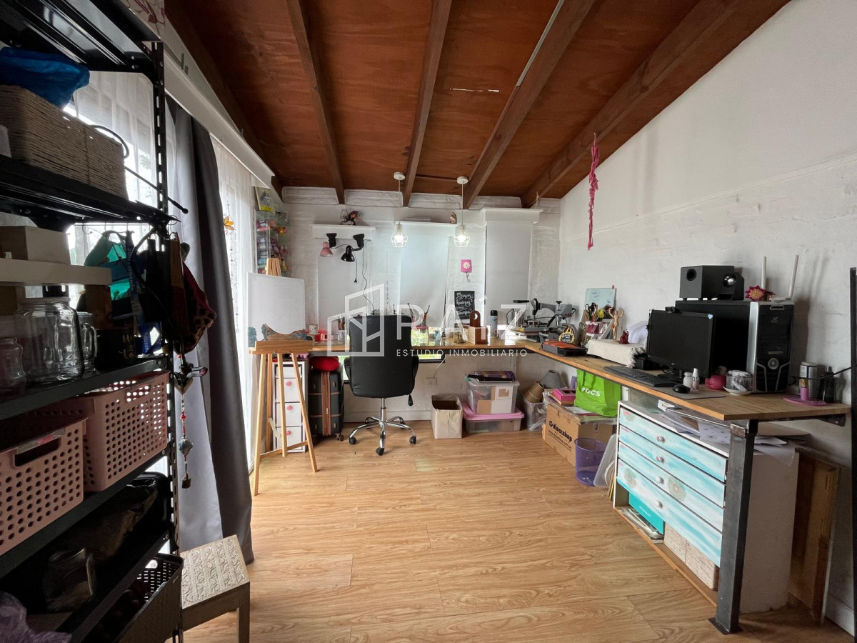 Casa ID.11202 - VENTA CASA 5 DORMITORIOS LAUSANA