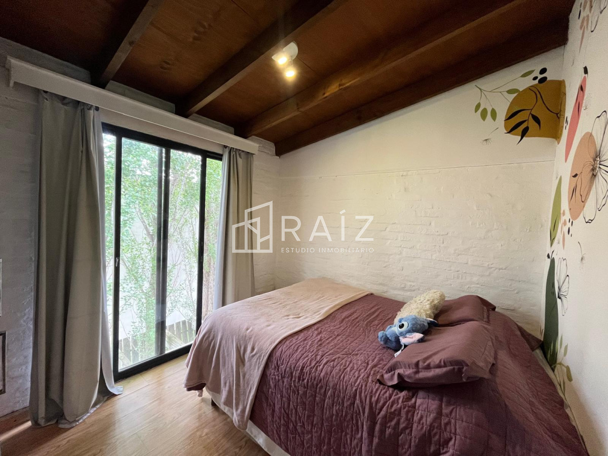 Casa ID.11202 - VENTA CASA 5 DORMITORIOS LAUSANA