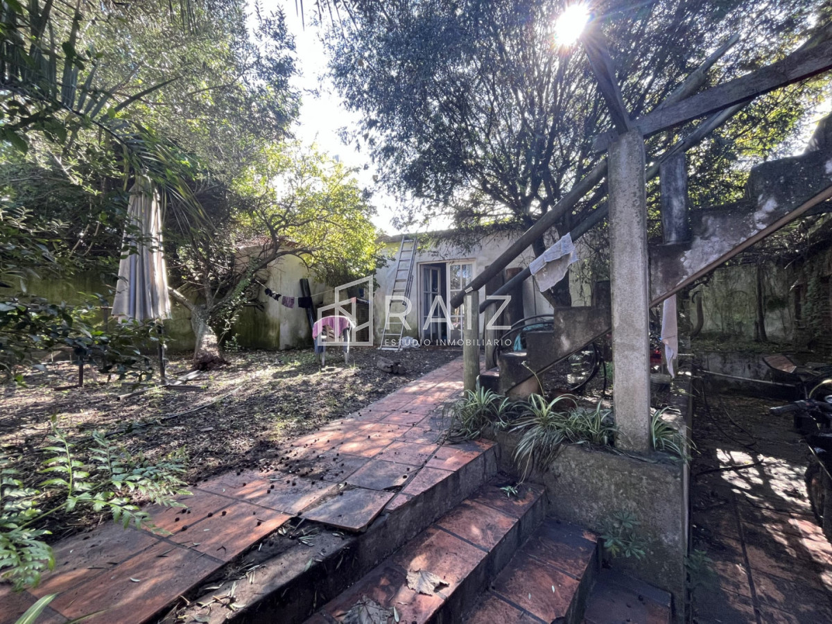 Casa ID.12095 - VENTA CASA 4 DORMITORIOS AV ESPAÑA