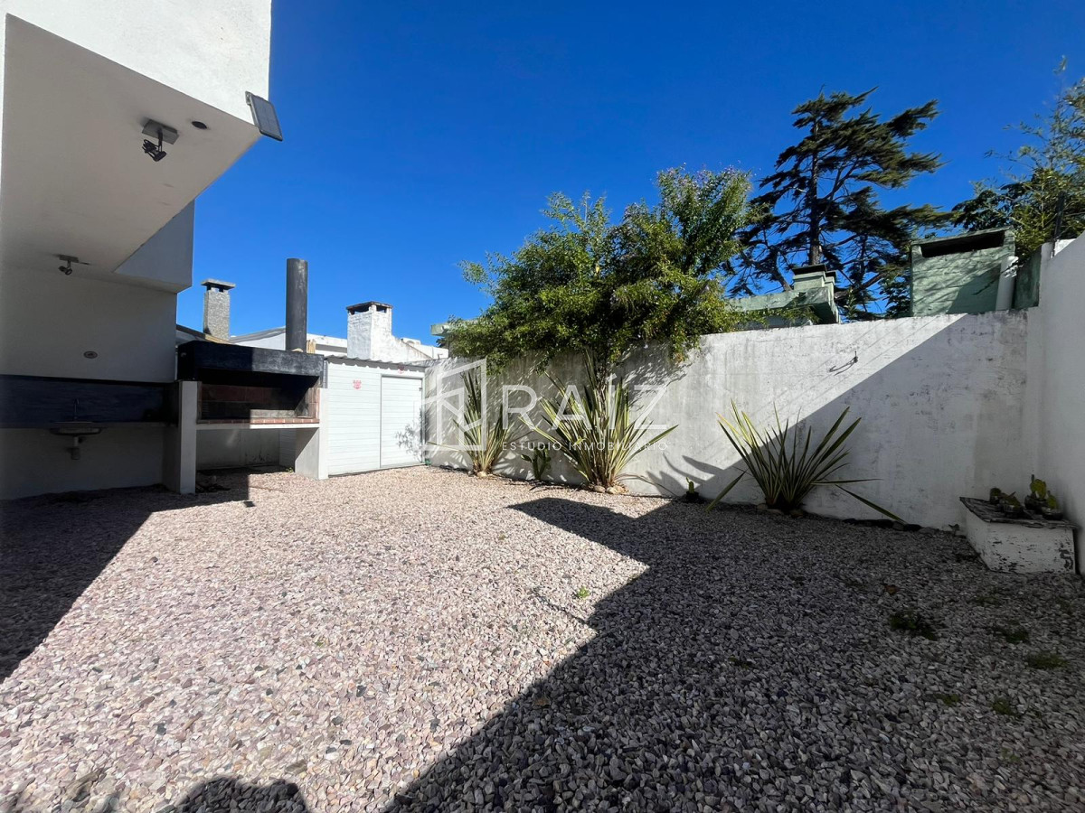 Casa ID.2554 - CASA  VENTA 3 DORMITORIOS ZONA ATLANTICO SHOPPING 