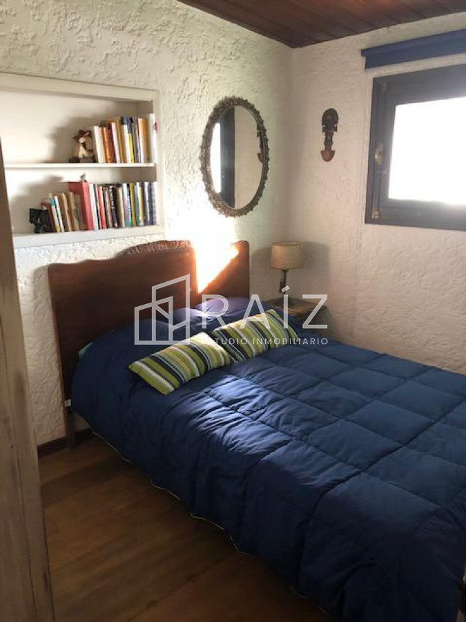 Casa ID.784 - CASA 6 DORMITORIOS EN ALQUILER DE TEMPORADA EN PINARES