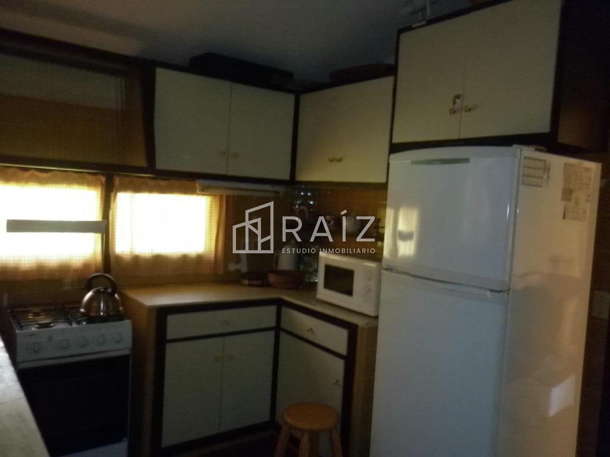 Casa ID.5646 - CASA EN VENTA 3 DORMITORIOS Y DEPENDECIA PINARES