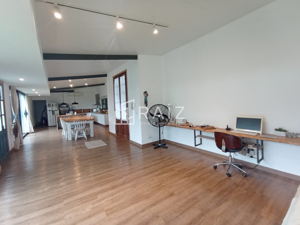 Casa ID.8906 - VENTA CASA BARRIO PRIVADO EL QUIJOTE 4 DORMITORIOS