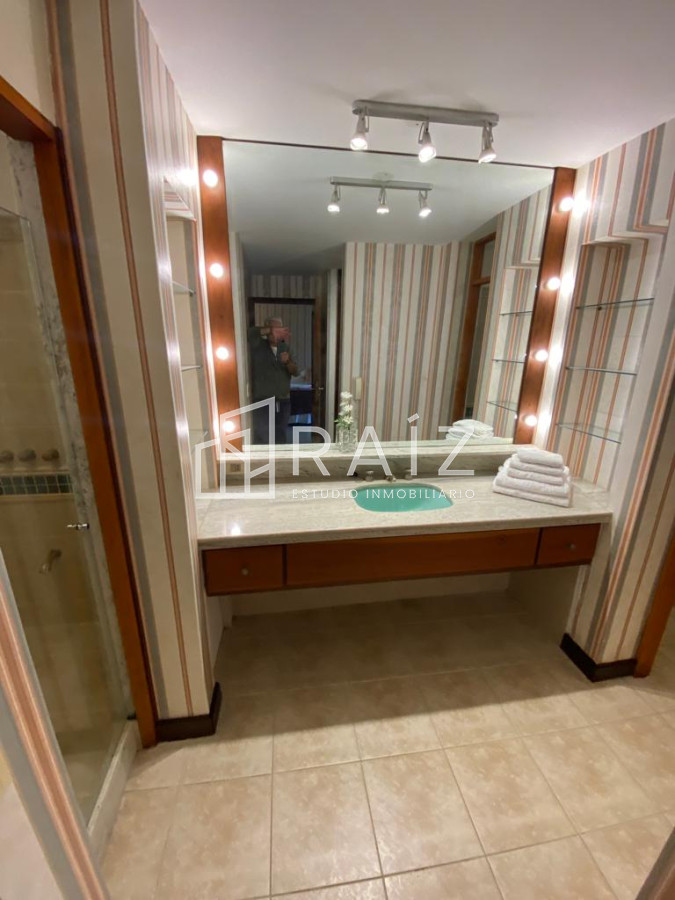 Casa ID.6998 - HERMOSA CASA DISPONIBLE POR LA TEMPORADA.