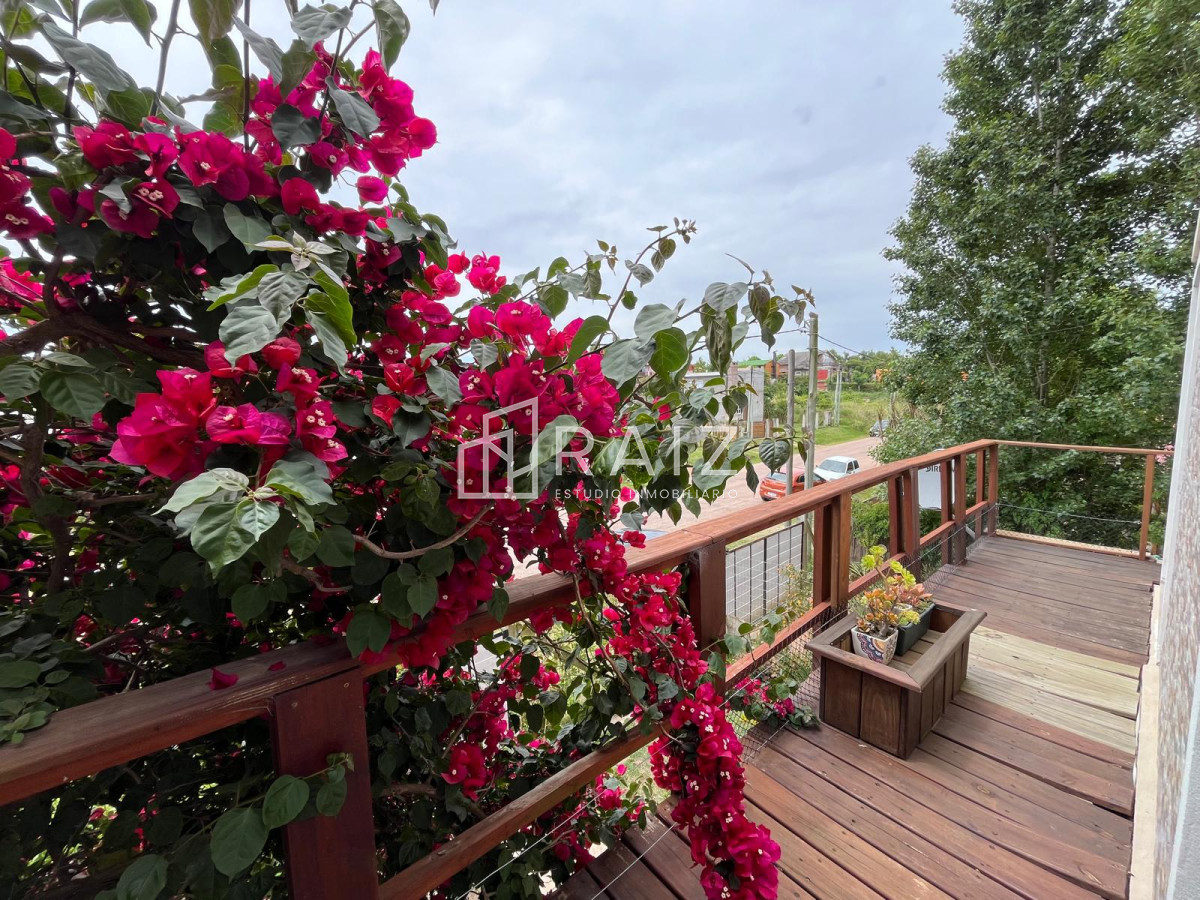 Casa ID.11202 - VENTA CASA 5 DORMITORIOS LAUSANA