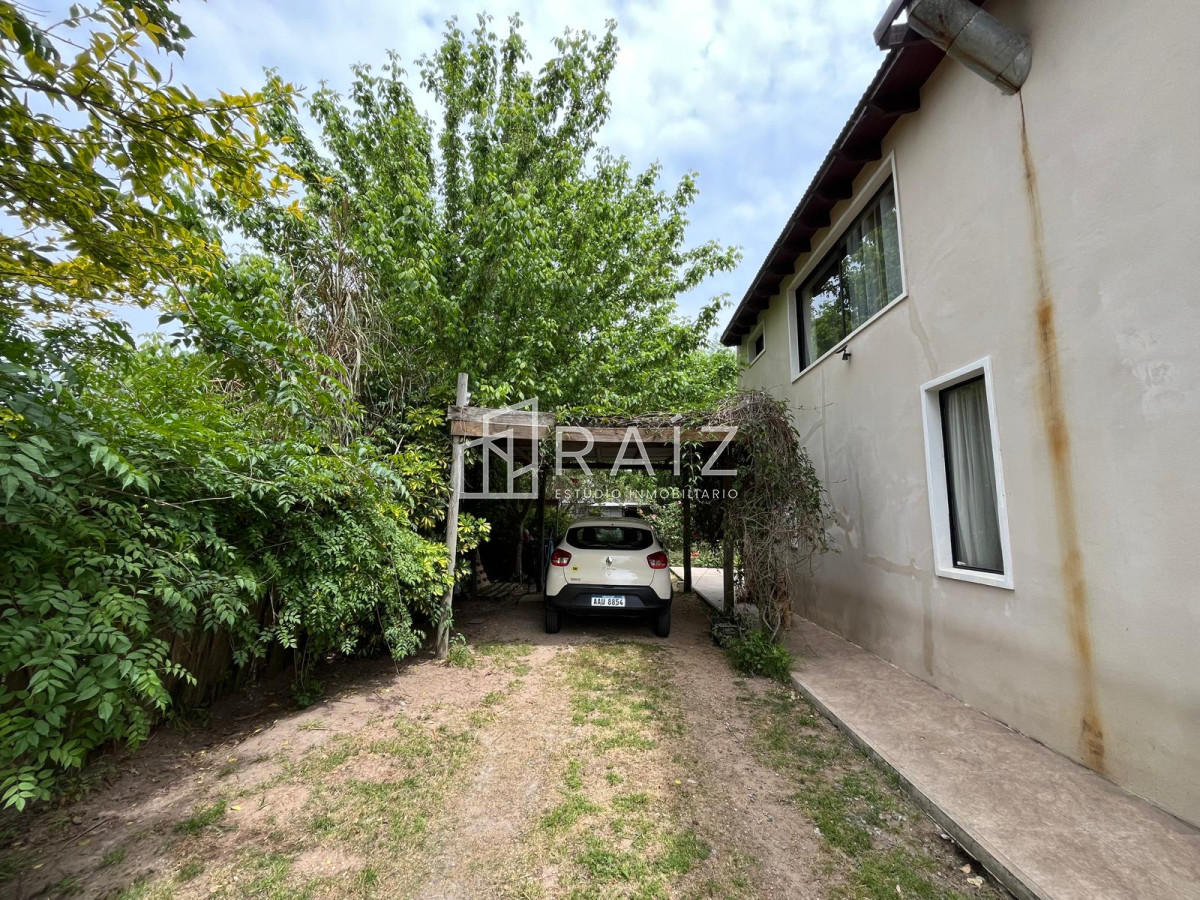 Casa ID.11202 - VENTA CASA 5 DORMITORIOS LAUSANA
