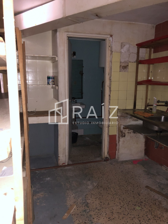 Local Comercial ID.6442 - APARTAMENTO EN ALQUILER ANUAL.