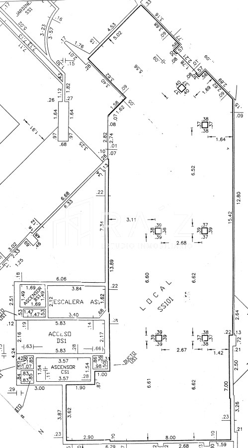 Local Comercial ID.9438 - LOCAL EN VENTA AVDA ROOSEVELT PUNTA DEL ESTE