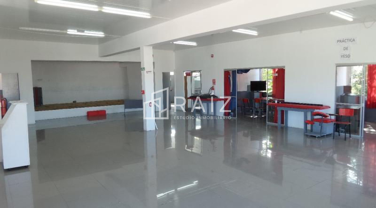Local Comercial ID.2343 - Local en Maldonado, Maldonado
