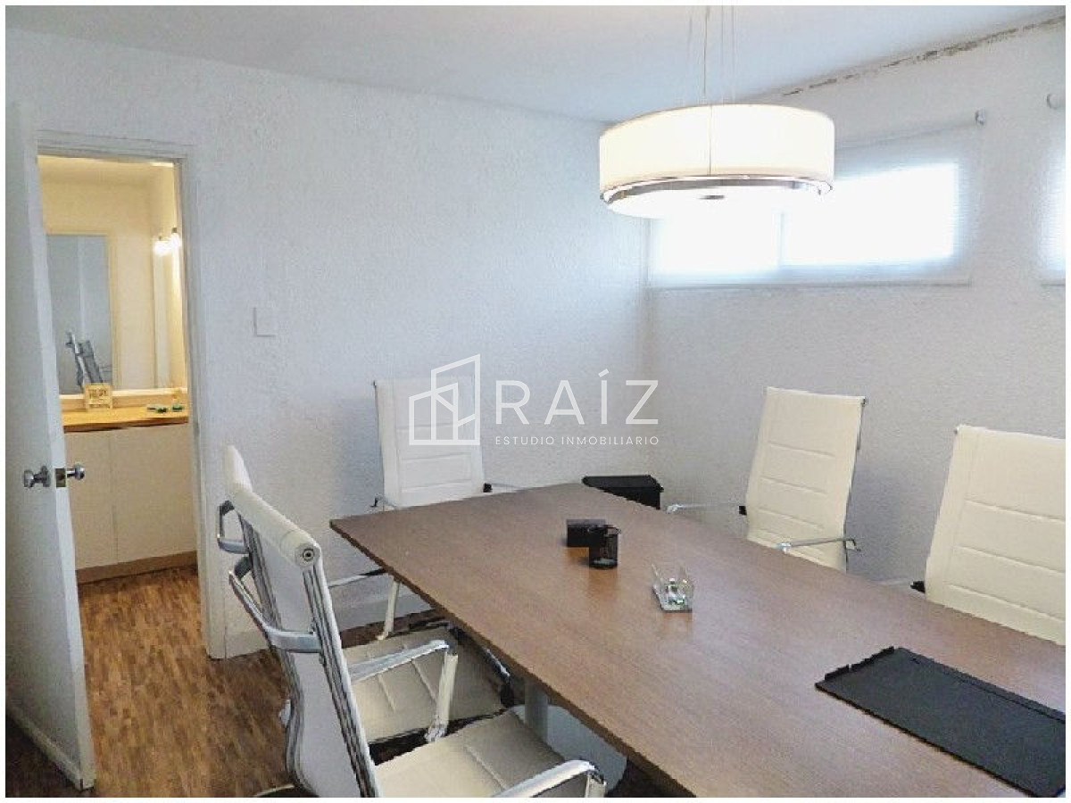 Local Comercial ID.2652 - Local en Punta del Este, Aidy Grill