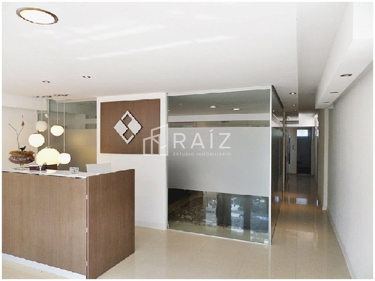 Local Comercial ID.2652 - Local en Punta del Este, Aidy Grill