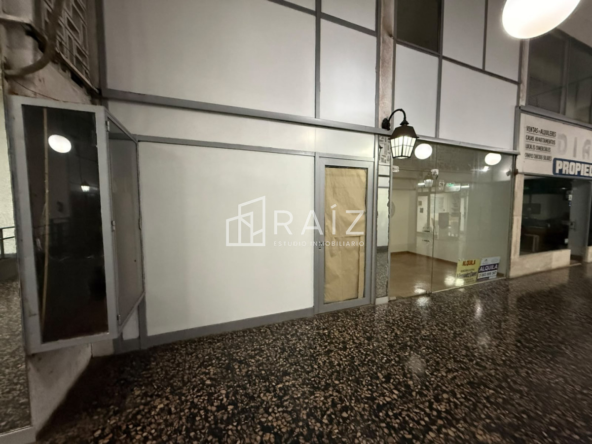 Local Comercial ID.12478 - Local Comercial en Venta en Gorlero