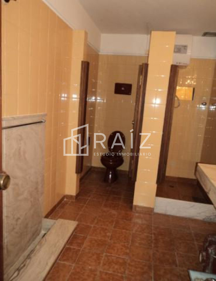 Local Comercial ID.775 - Local en Punta del Este, Península