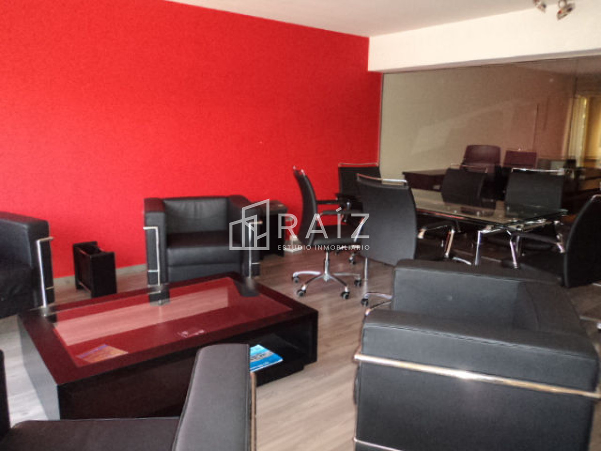 Local Comercial ID.775 - Local en Punta del Este, Península