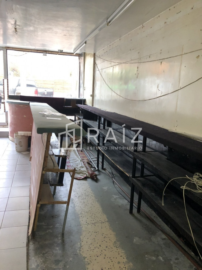 Local Comercial ID.6442 - APARTAMENTO EN ALQUILER ANUAL.