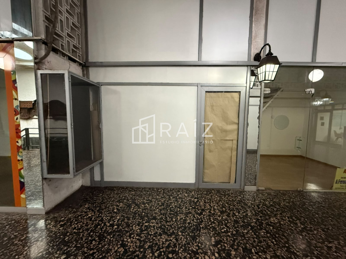 Local Comercial ID.12478 - Local Comercial en Venta en Gorlero