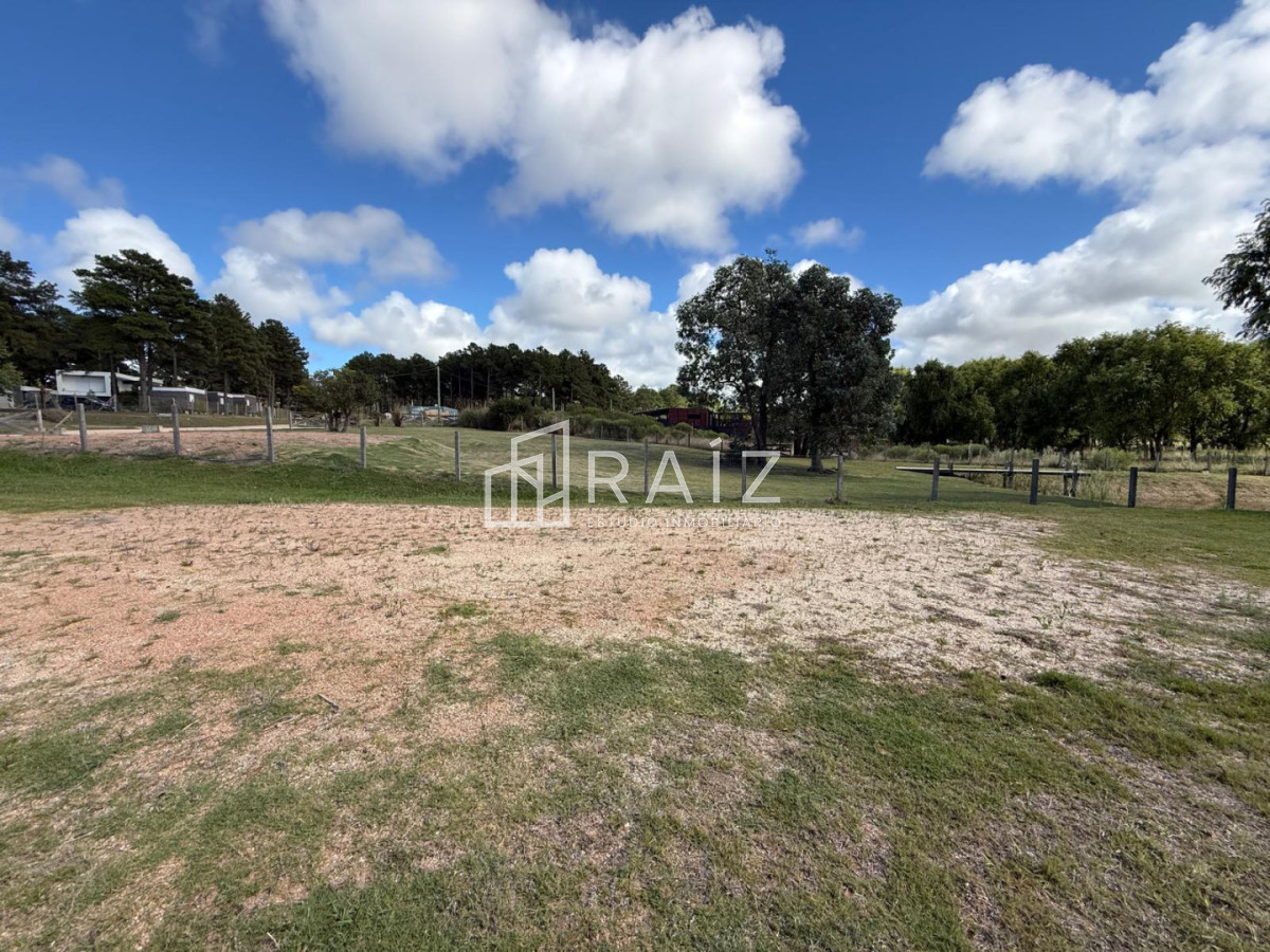 Terreno ID.12233 - VENTA TERRENO 2000M CHACRAS DEL PINAR