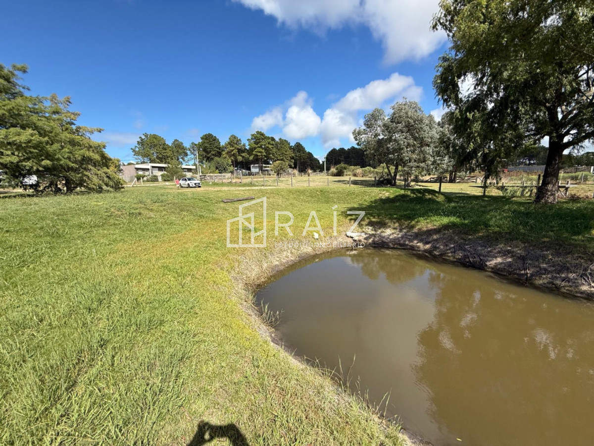 Terreno ID.12233 - VENTA TERRENO 2000M CHACRAS DEL PINAR