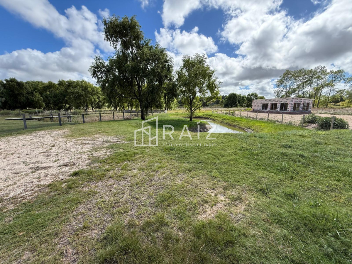 Terreno ID.12233 - VENTA TERRENO 2000M CHACRAS DEL PINAR