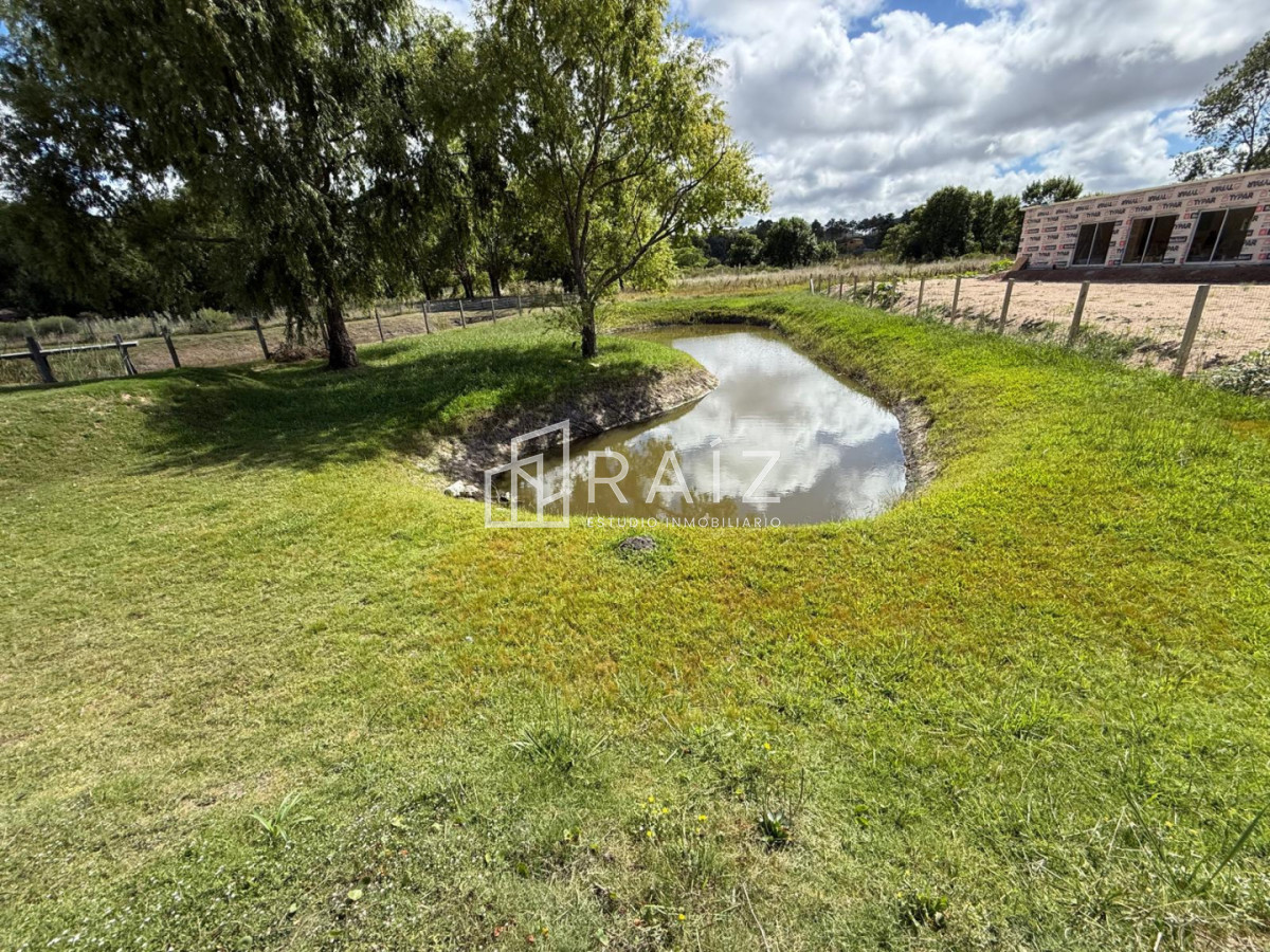 Terreno ID.12233 - VENTA TERRENO 2000M CHACRAS DEL PINAR
