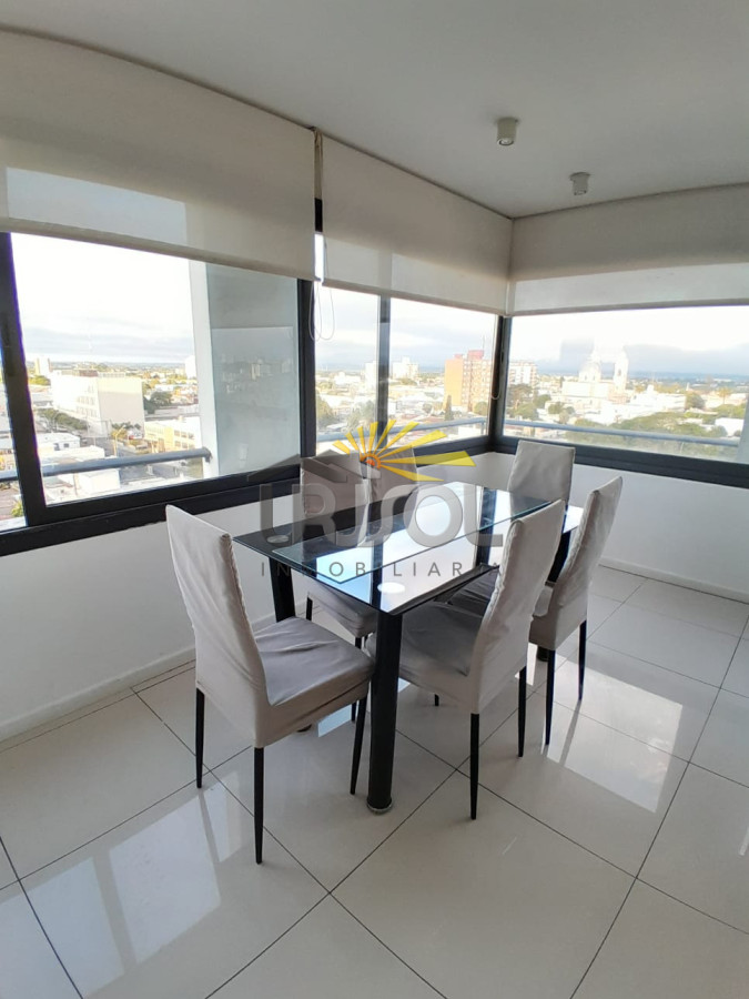 Apartamento ID.52 - Se ALQUILA Apartamento en Torres Barcelona, de tres dormitorios 