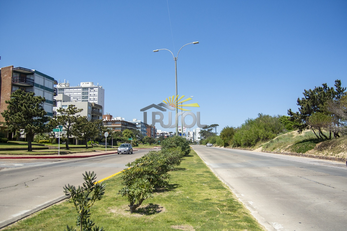 Apartamento ID.25 - Se ALQUILA Por Todo el Año 