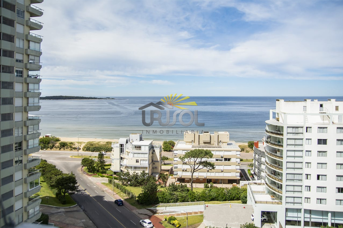 Apartamento ID.71 - Excelente Oportunidad !! Se Vende en Pda 19 Mansa - Punta del Este