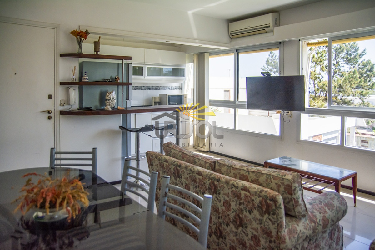 Apartamento ID.25 - Se ALQUILA Por Todo el Año 