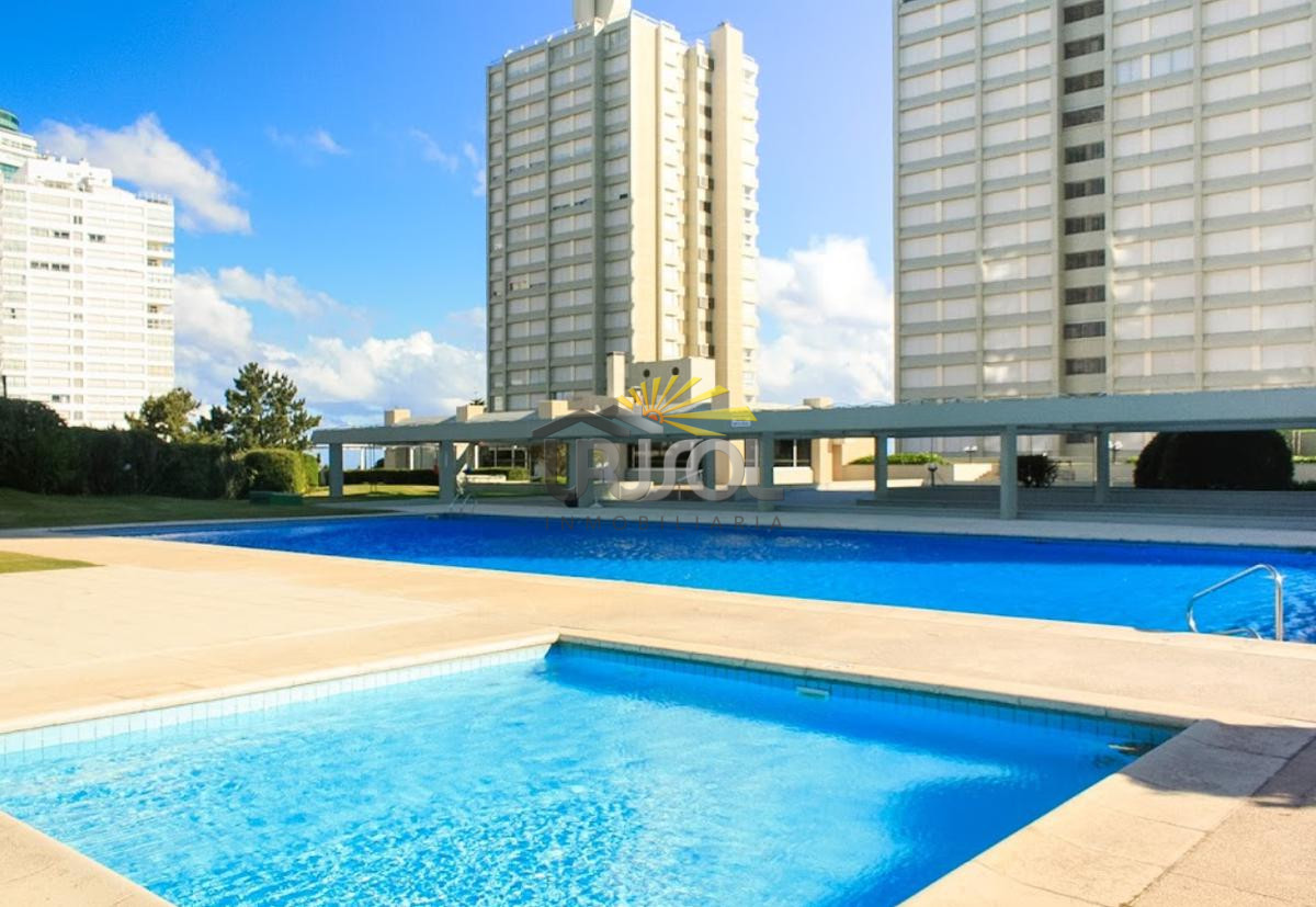 Apartamento ID.71 - Excelente Oportunidad !! Se Vende en Pda 19 Mansa - Punta del Este