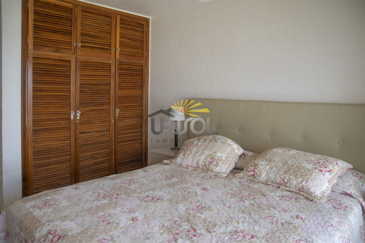 Apartamento ID.71 - Excelente Oportunidad !! Se Vende en Pda 19 Mansa - Punta del Este