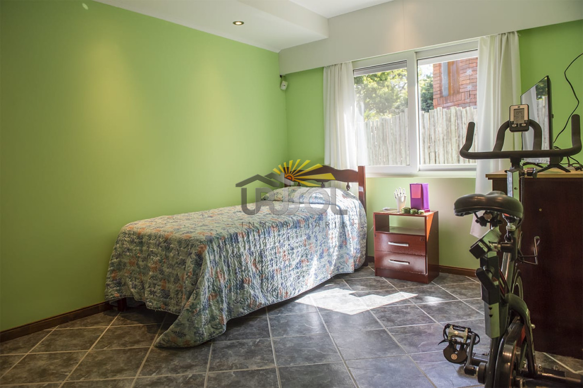 Casa ID.99 - Excelente Propiedad en Venta Mansa Pda 31