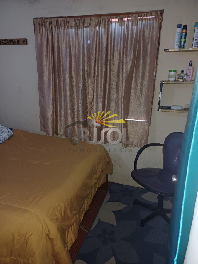 Casa ID.98 - Se VENDE Casa de 3 Dormitorios en Cerro Pelado