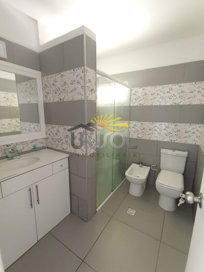 Casa ID.17 - Venta o Alquiler Excelente Propiedad en zona Residencial