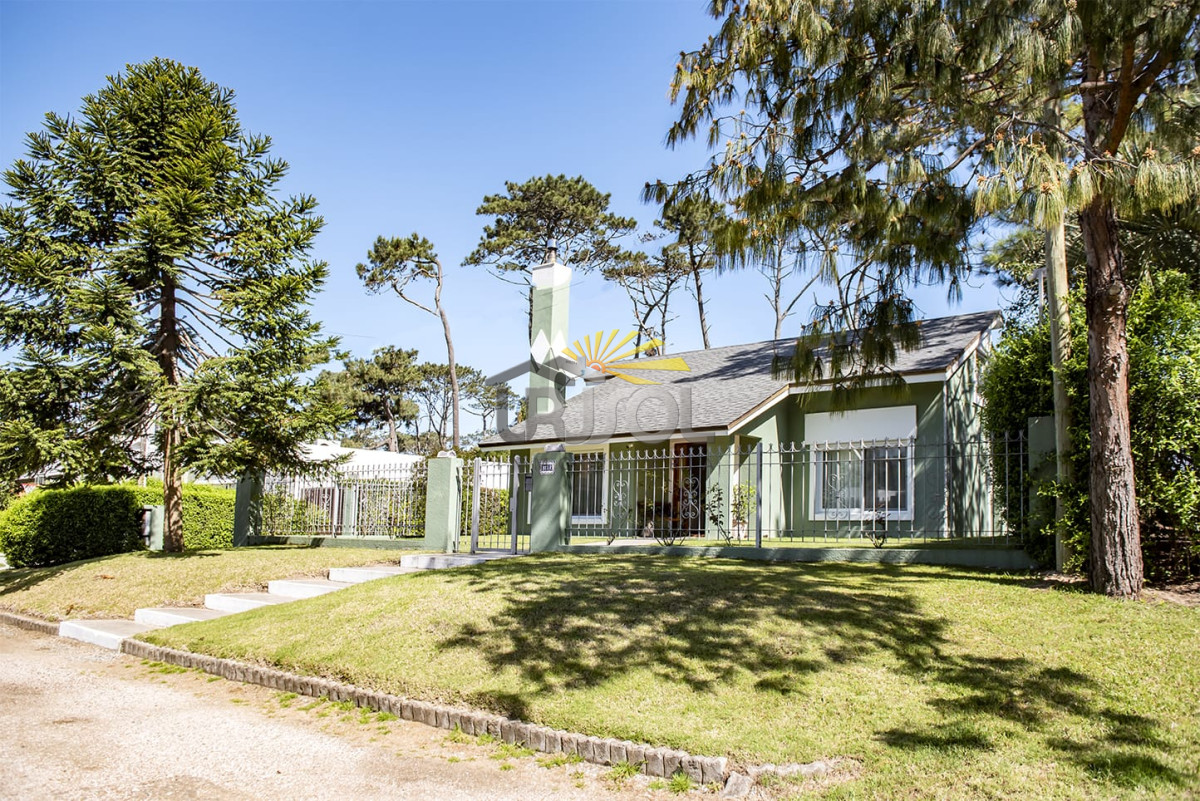 Casa ID.99 - Excelente Propiedad en Venta Mansa Pda 31