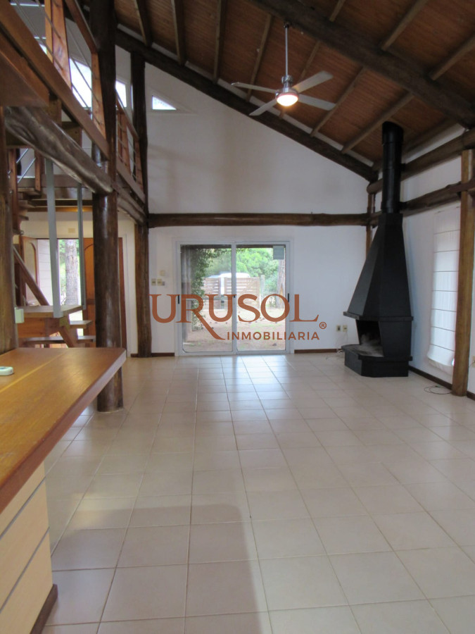 Casa ID.106 - Alquiler Anual en Punta Ballena