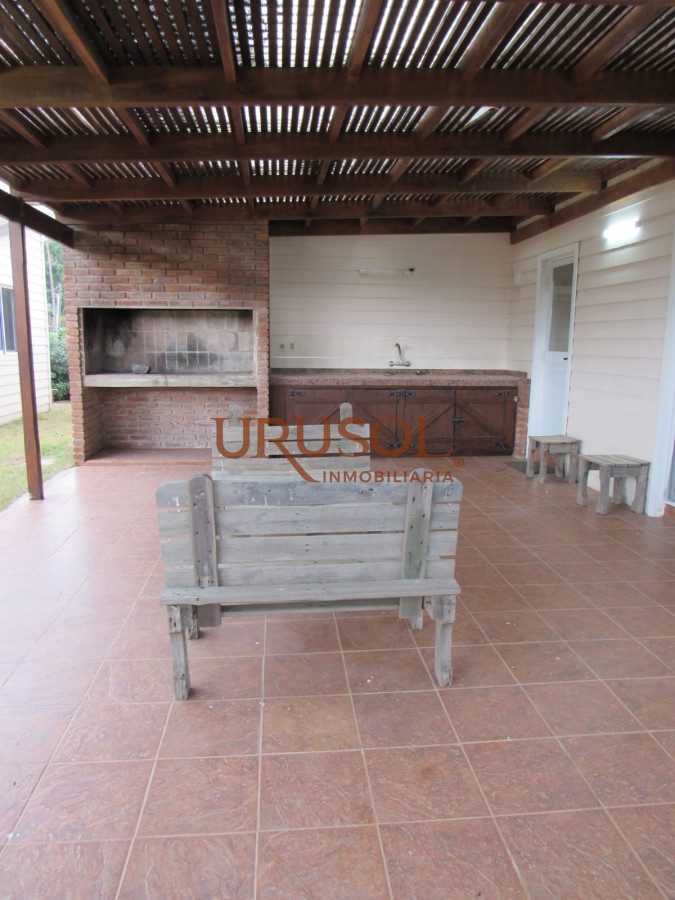 Casa ID.106 - Alquiler Anual en Punta Ballena