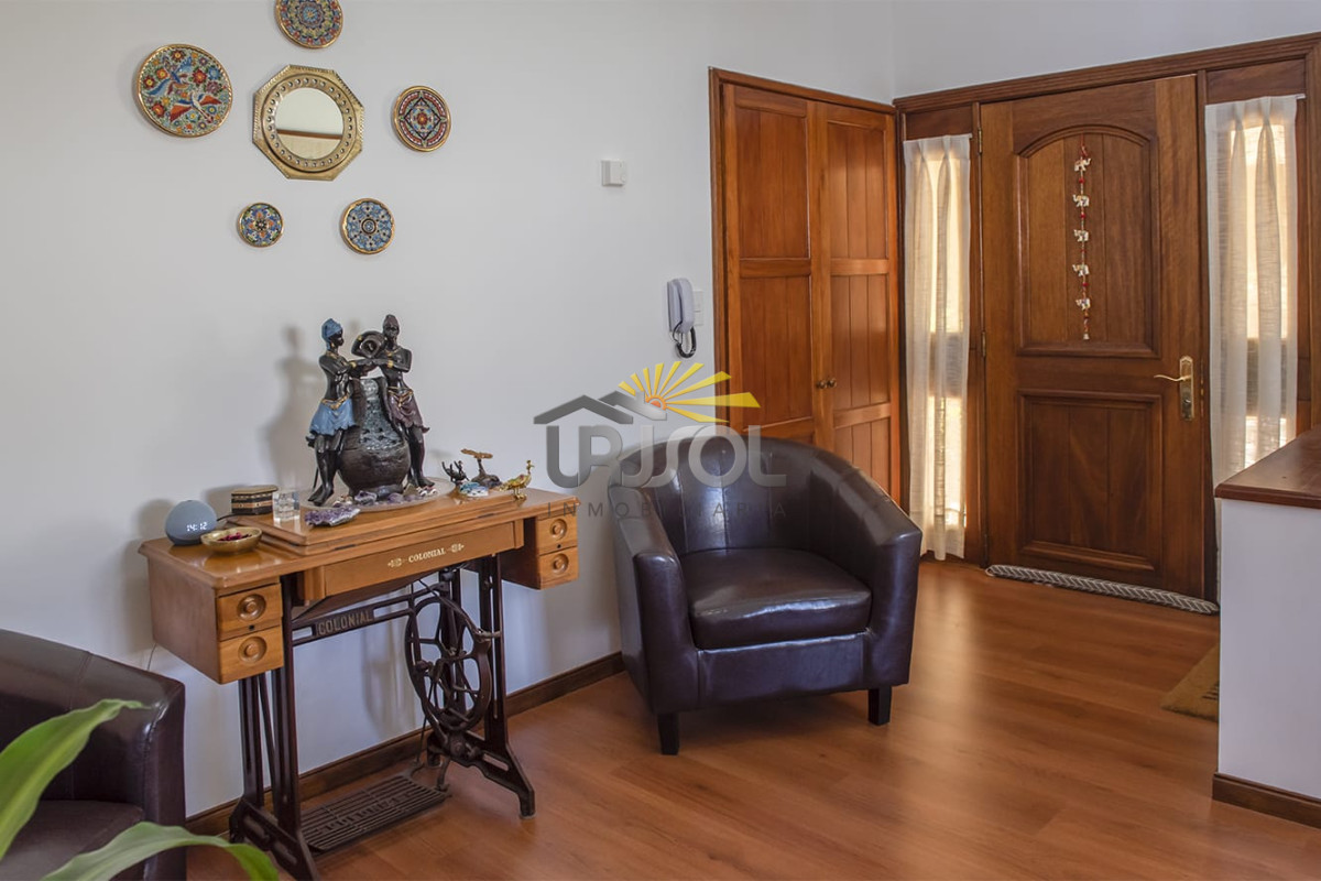 Casa ID.99 - Excelente Propiedad en Venta Mansa Pda 31
