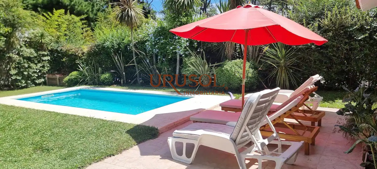 Casa ID.68 - Se ALQUILA Anual, Espectacular Casa de 5 dormitorios