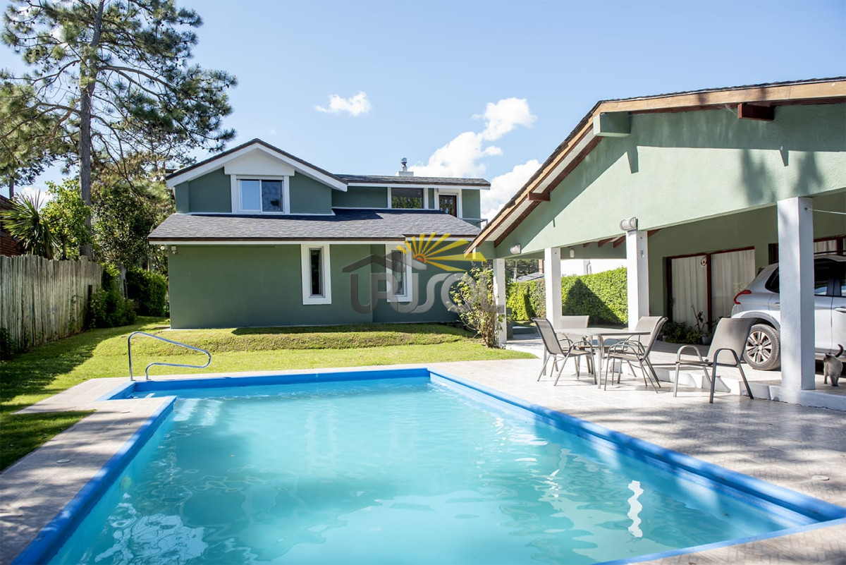 Casa ID.99 - Excelente Propiedad en Venta Mansa Pda 31