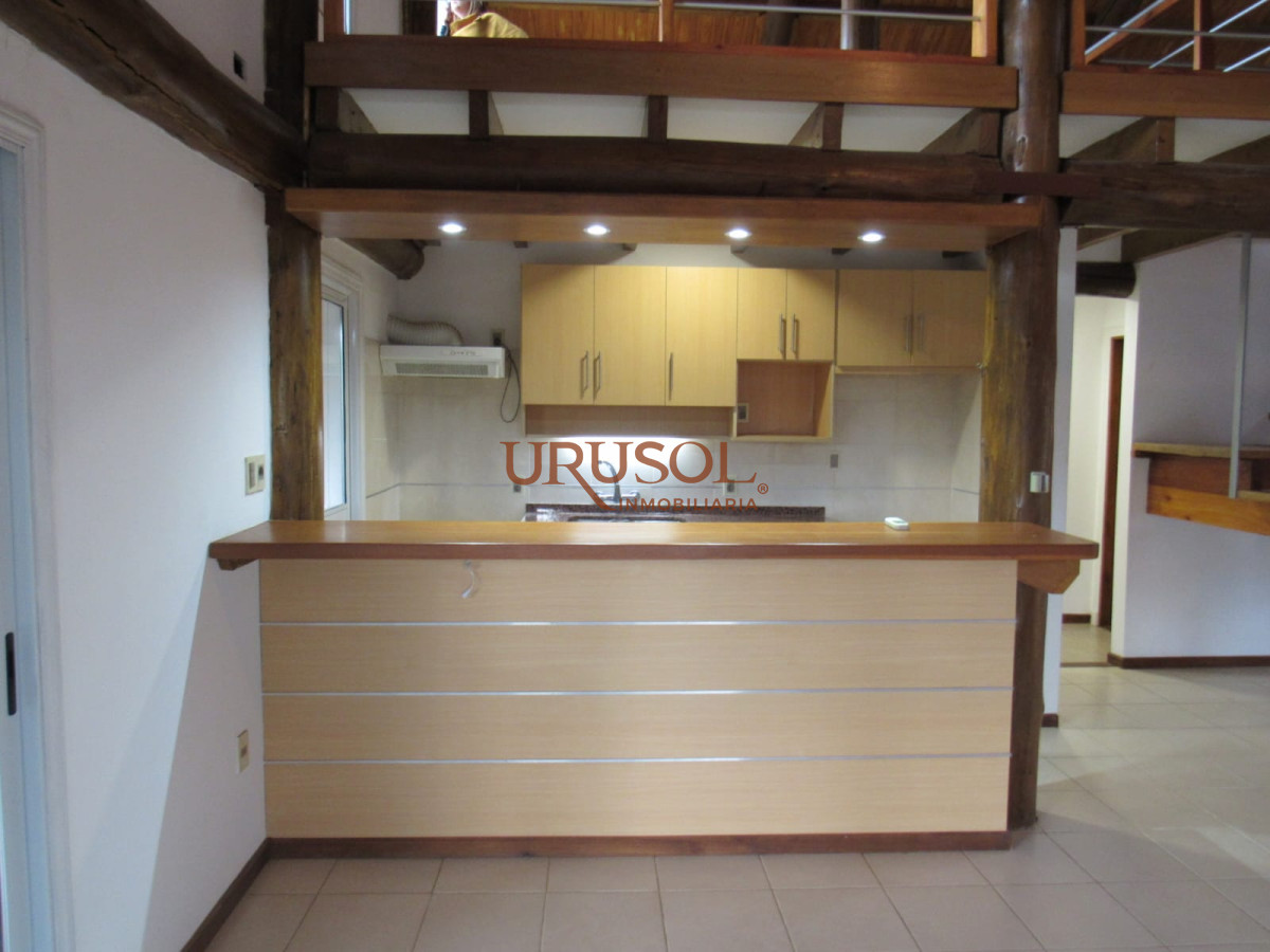 Casa ID.106 - Alquiler Anual en Punta Ballena