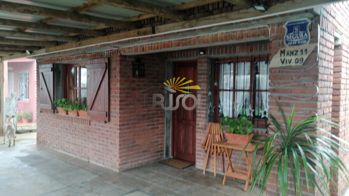 Casa ID.98 - Se VENDE Casa de 3 Dormitorios en Cerro Pelado