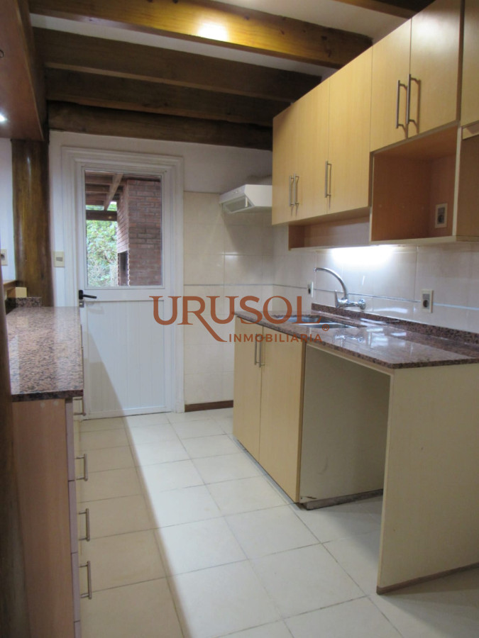 Casa ID.106 - Alquiler Anual en Punta Ballena