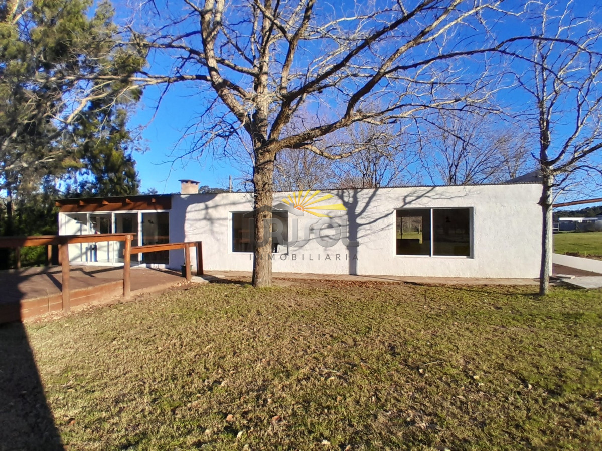 Casa ID.94 - Se ALQUILA Casa de 3 Dormitorios en complejo Verde Mora