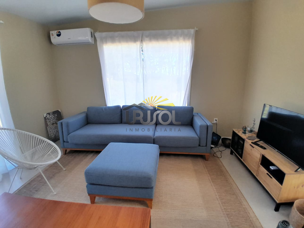 Casa ID.33 - Se ALQUILA por Temporada, cómoda casa en Chihuahua a metros de la playa.