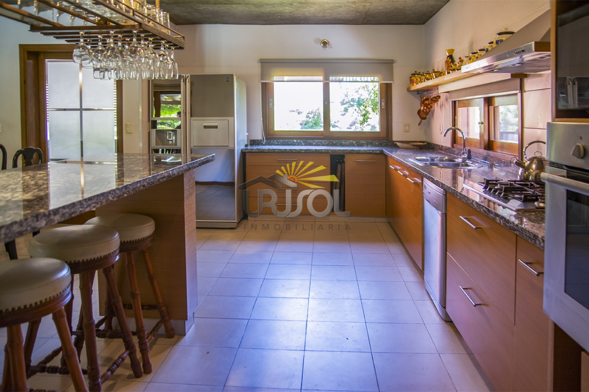 Casa ID.51 - Se ALQUILA Febrero, espectacular casa en barrio privado 