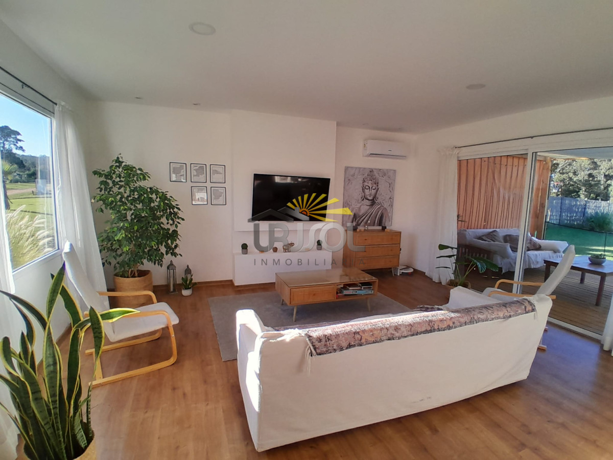 Casa ID.94 - Se ALQUILA Casa de 3 Dormitorios en complejo Verde Mora