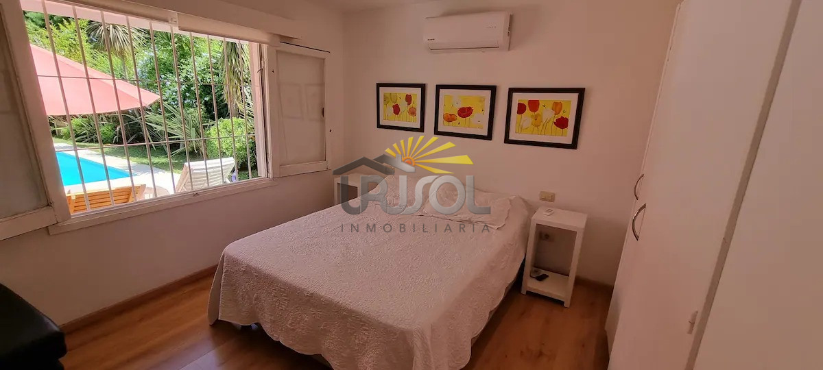 Casa ID.68 - Se ALQUILA Anual, Espectacular Casa de 5 dormitorios