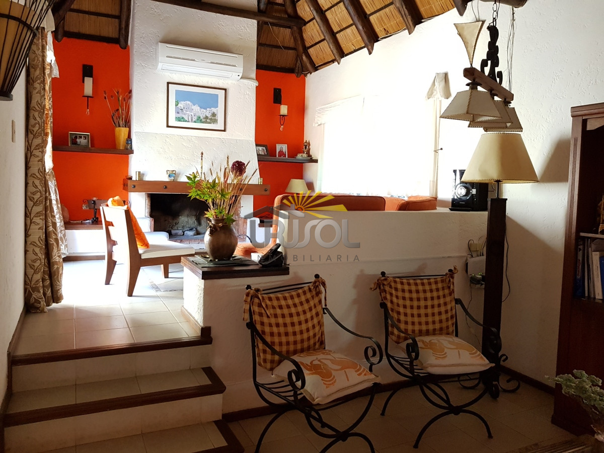 Casa ID.42 - Alquiler de Verano ! Excelente Opcion Pinares - Punta del Este